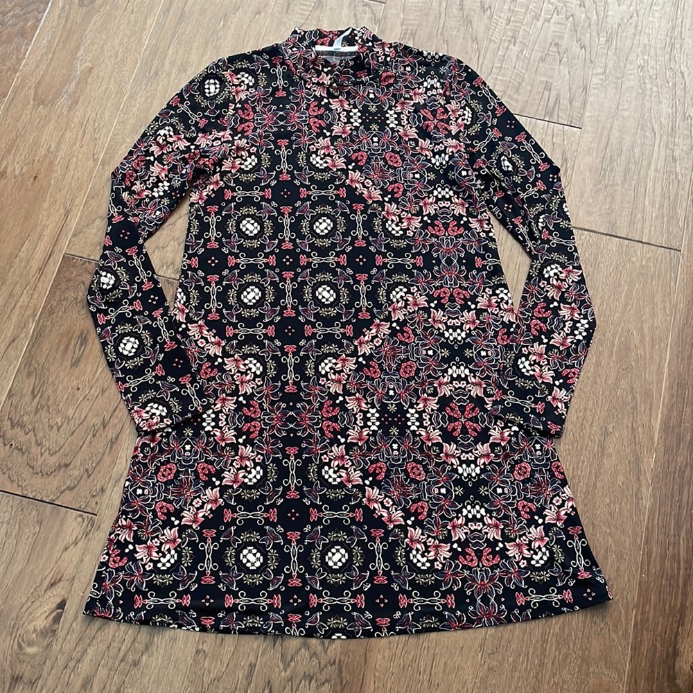 BCBGeneration Black Floral Long Sleeve Dress